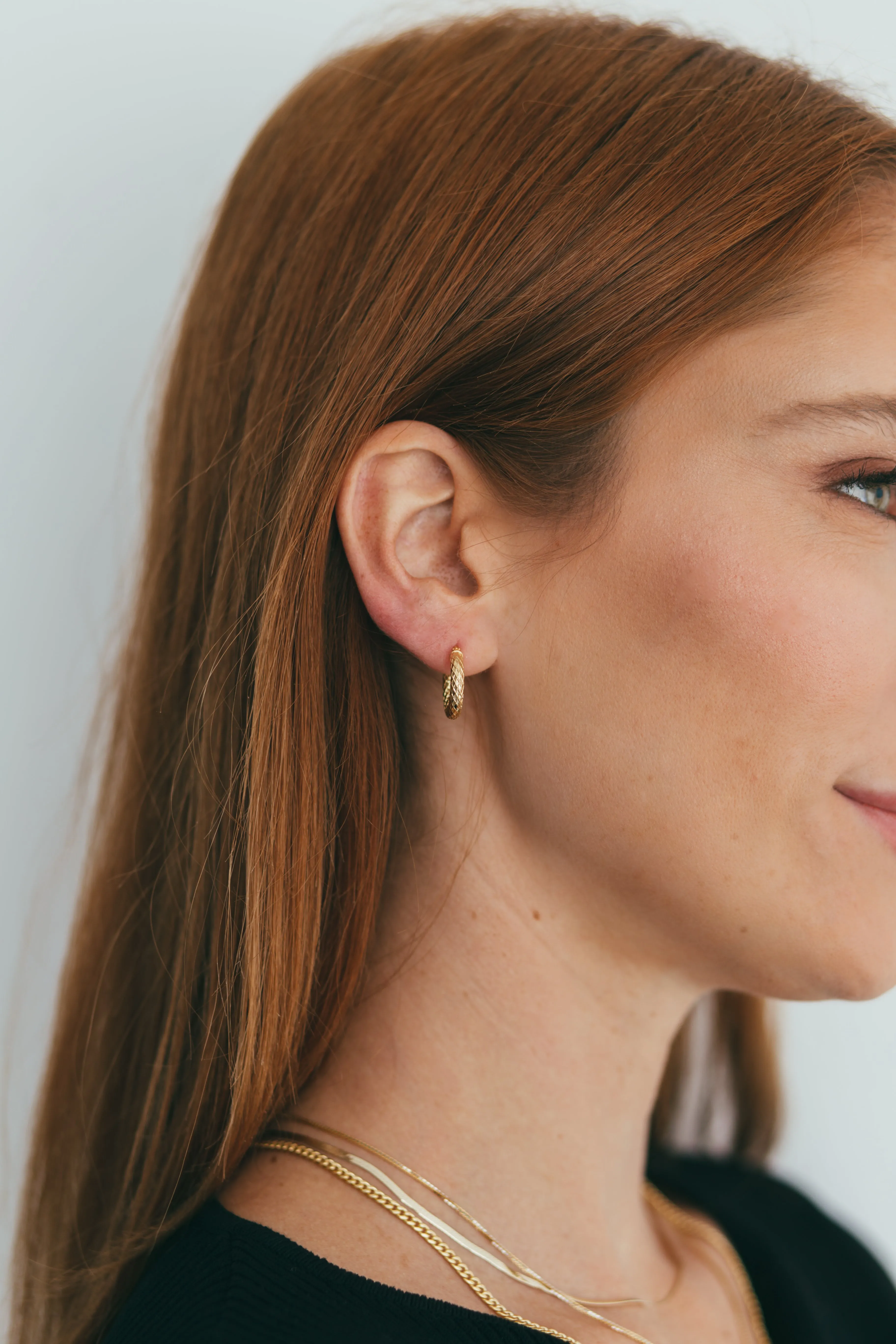 14 Karat Gold Textured Hoops