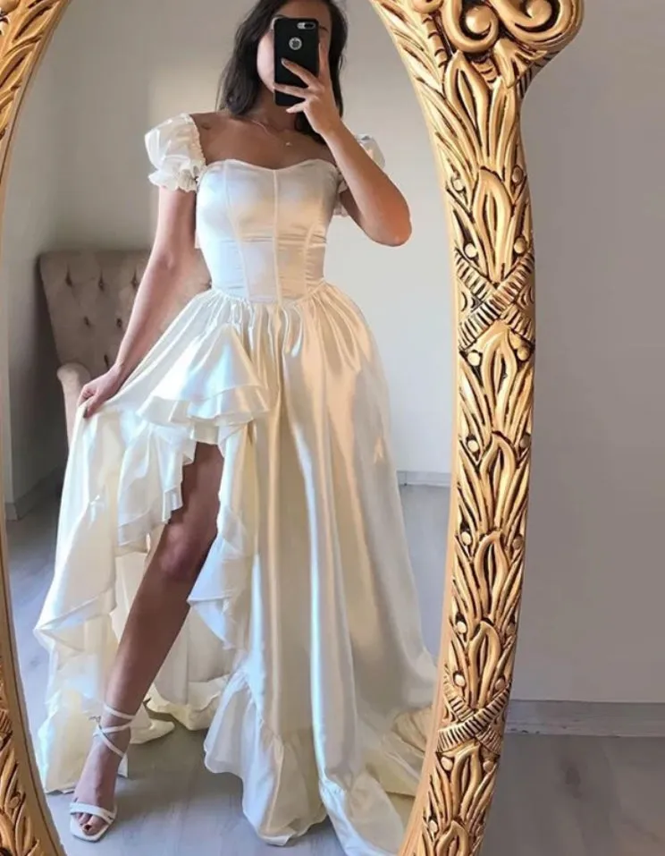 A-line Prom Dresses Sweetheart Ruffles Evening Party Gowns Long