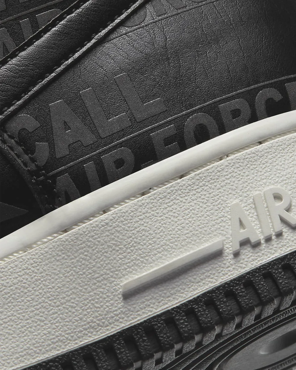 Air Force 1 High '07 Premium Black High Top Sneakers
