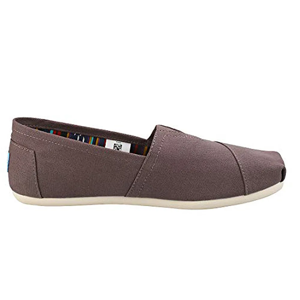 Classic Canvas - Women
