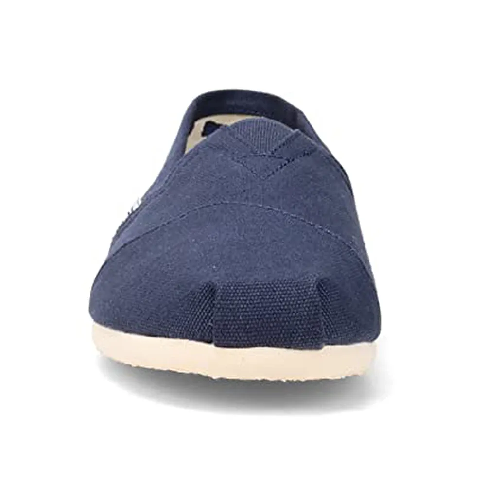 Classic Canvas - Women