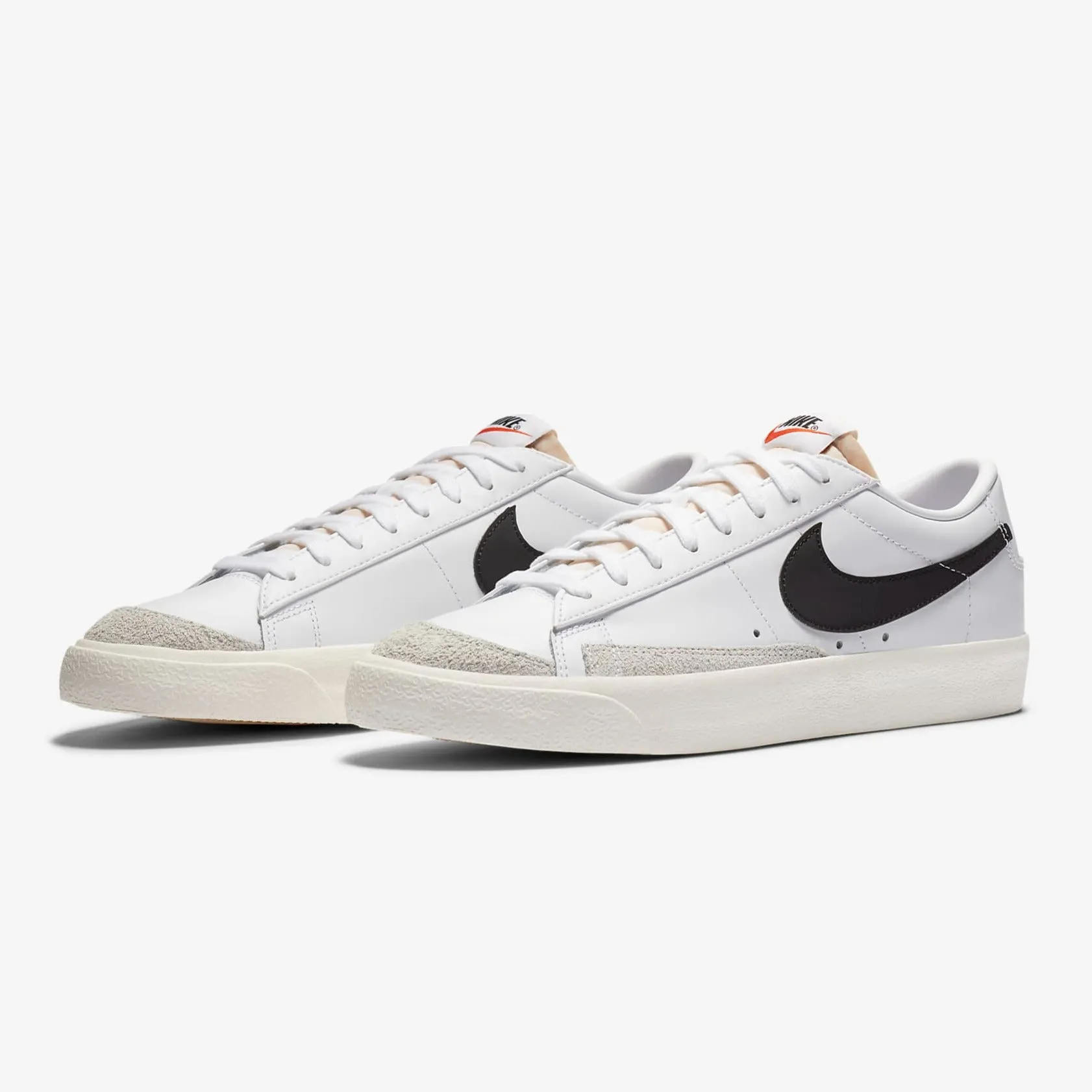 Men's Nike Blazer Low '77 Vintage (White/Sail/Black)(DA6364-101)