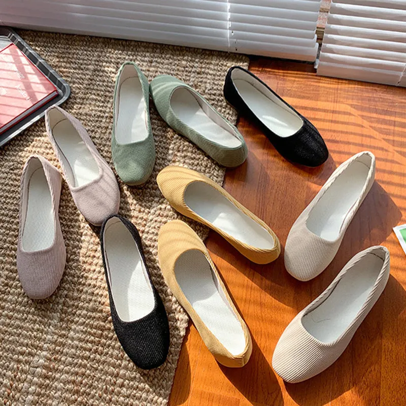 Mugrs™ Square Toe V-Cut Flats (Mugrs 2.0)