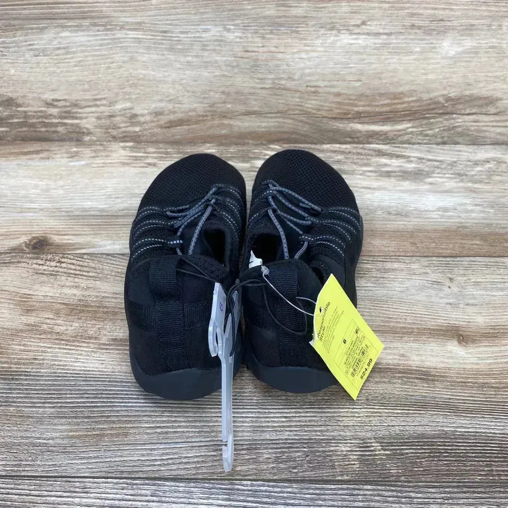 NEW Boys' Windsor Apparel Water Shoes sz 6Y