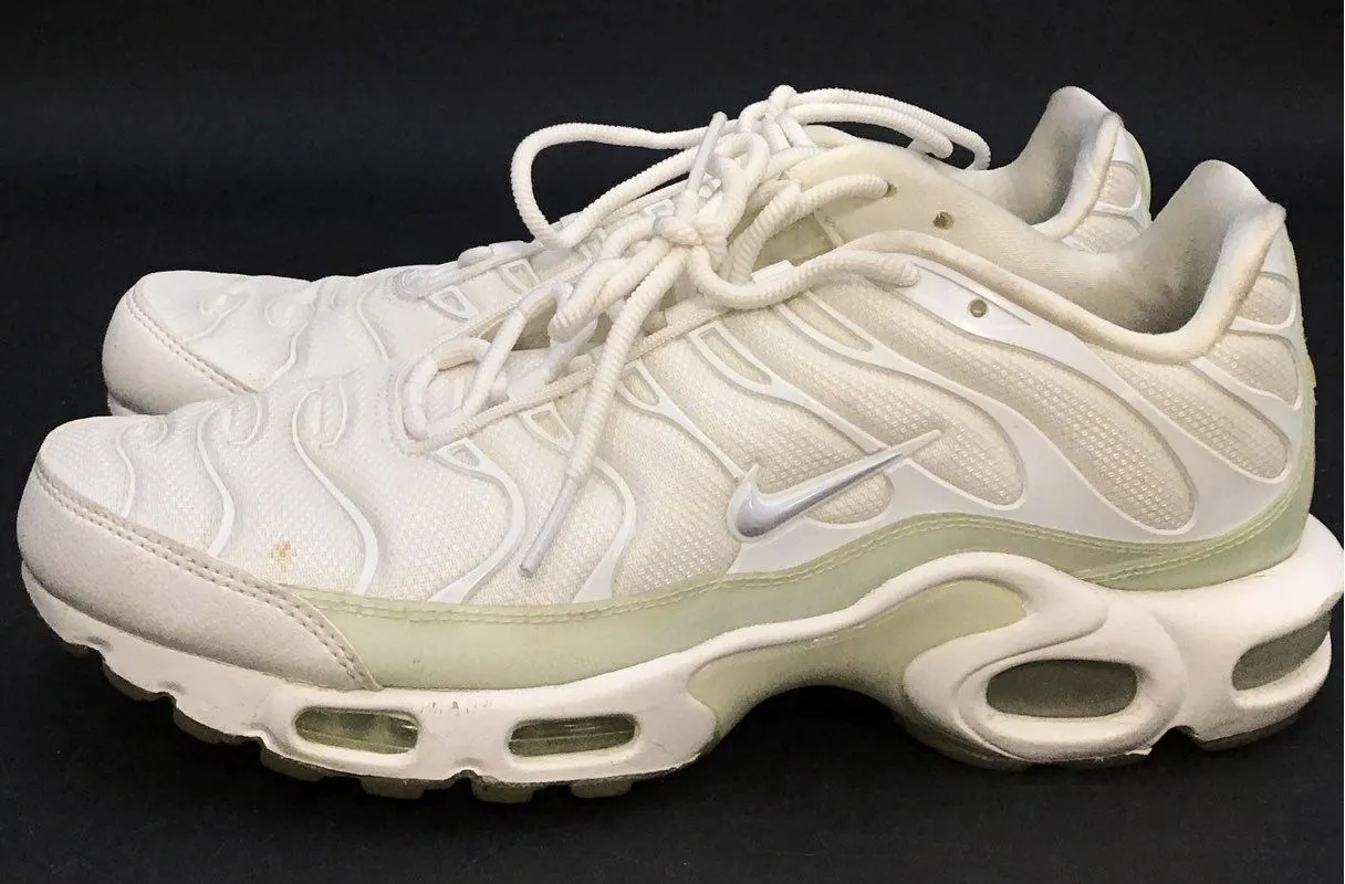 Nike Women's Air Max Plus 862201-101 White Athletic Shoes - Size 10