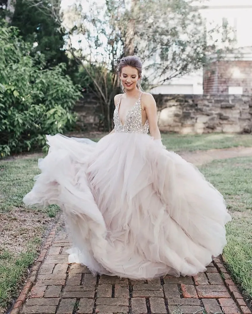 Promfast Ball Gown Sexy Deep V-Neck Beaded Bodice Rustic Wedding Dress PFW0469