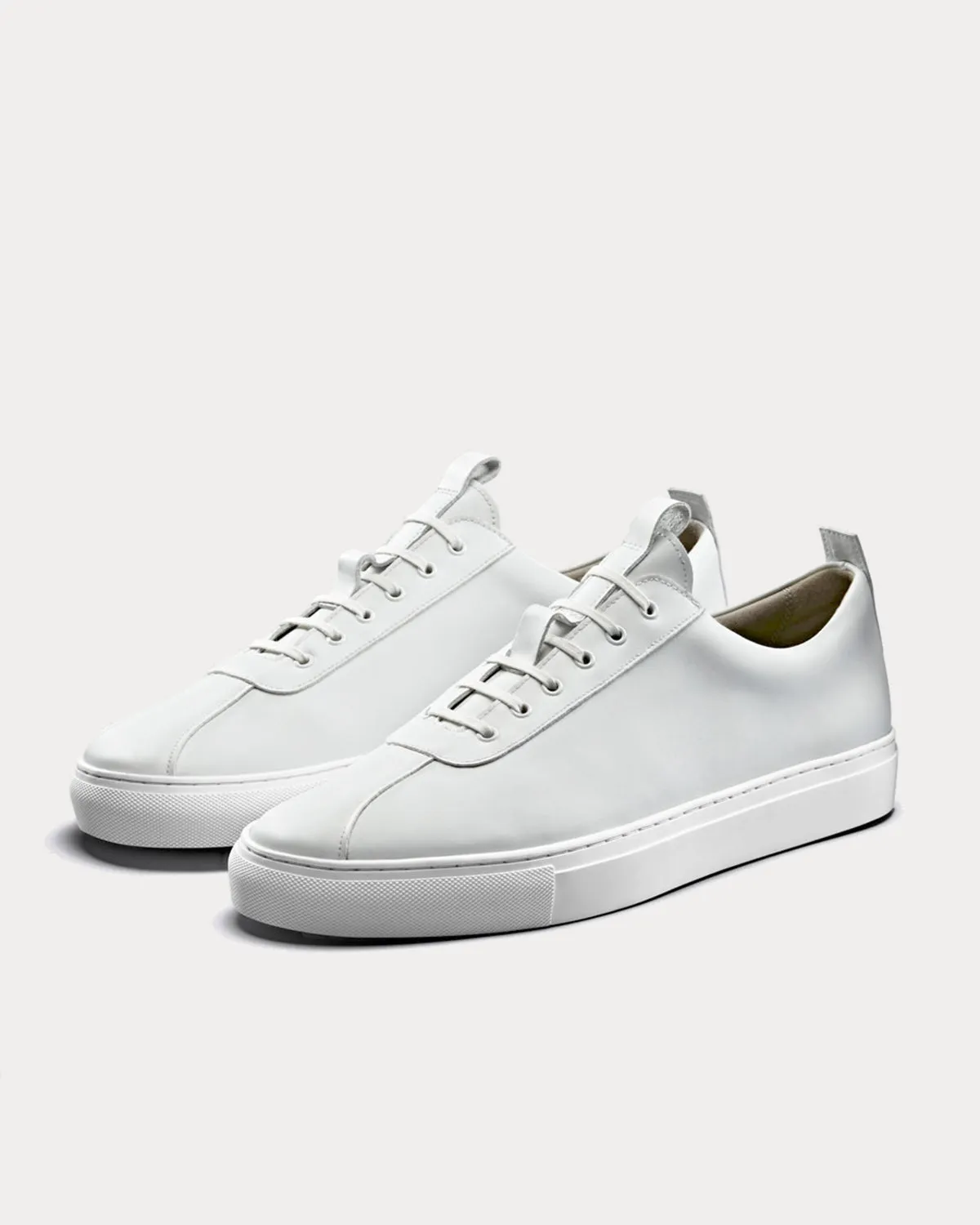 Sneaker 1 Vegan White Low Top Sneakers