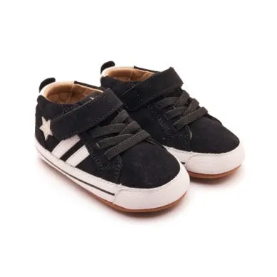 Spruce Bub | Black Suede Snow