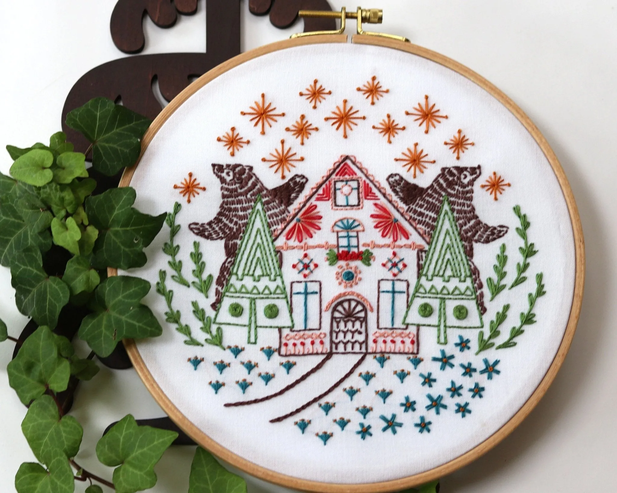Ursa Duet Embroidery Kit