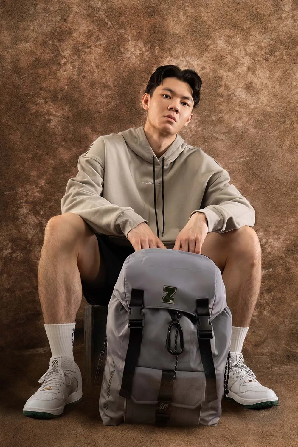 Victor BR5024LZJ H Lee Zii Jia Antarctic Gray Racket Backpack
