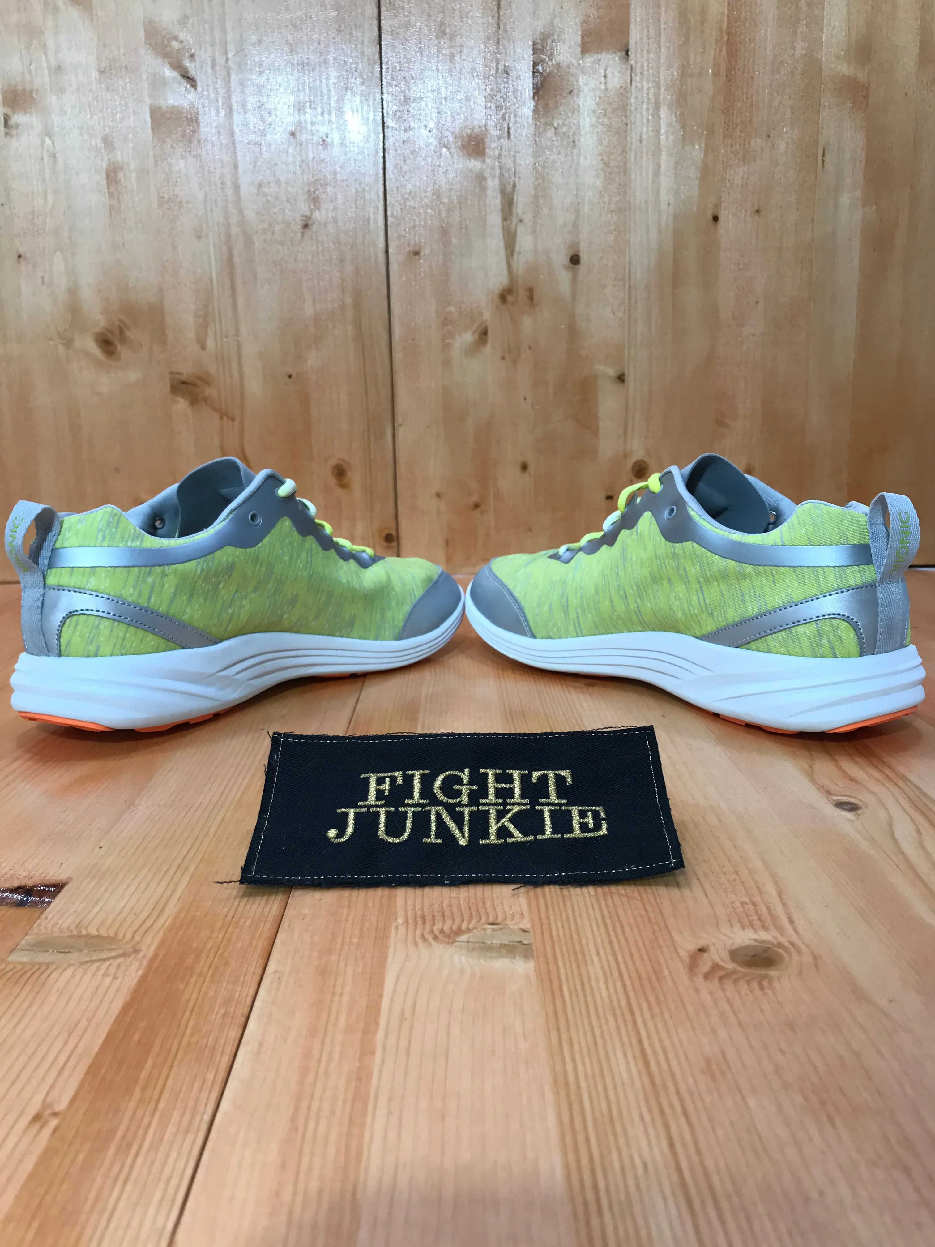 VIONIC AGILE FYN Women's Size 11 Shoes Sneakers Neon Yellow