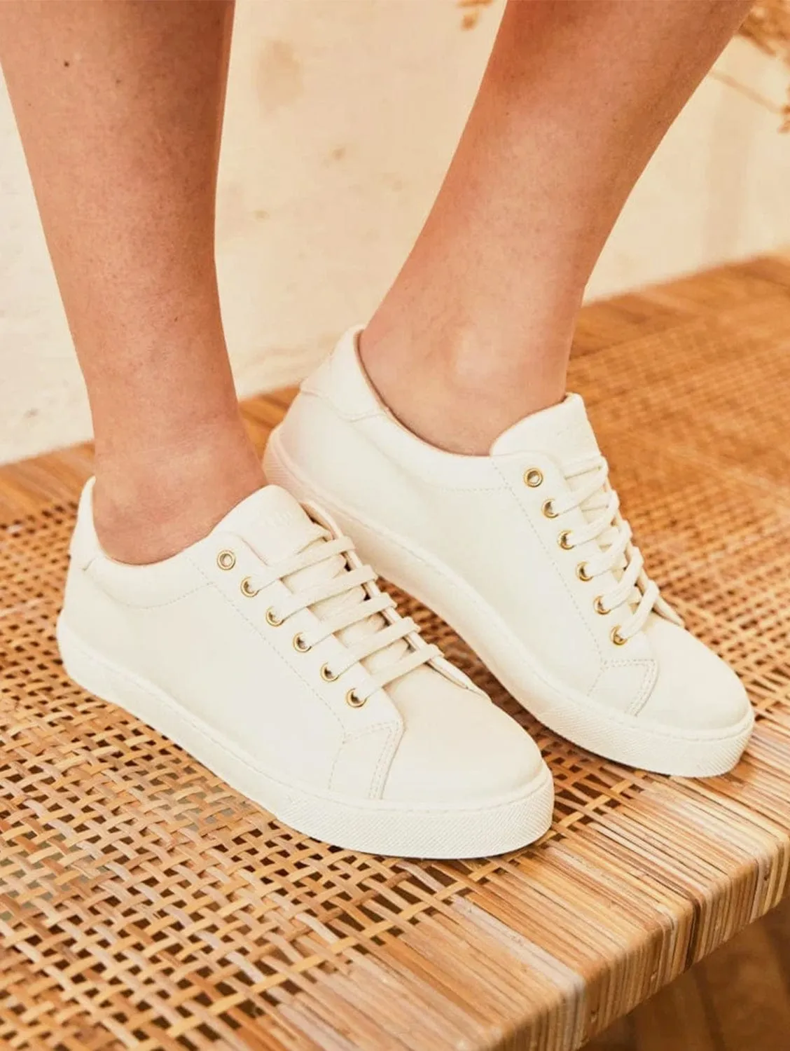 Virevolte Recycled Grain Leather Vegan Sneakers | Cream