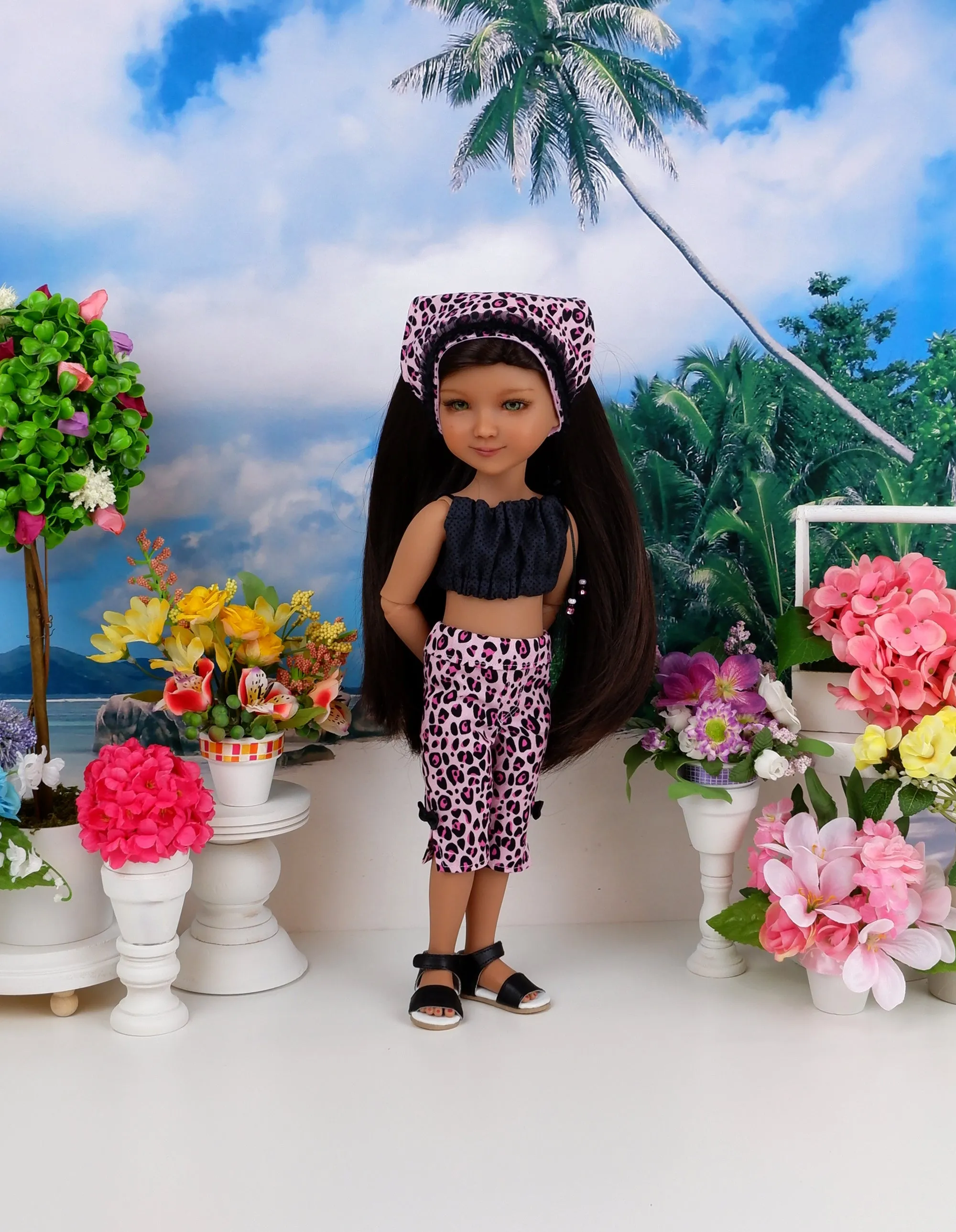 Wild Thing - crop top & capris with shoes for Ruby Red Fashion Friends doll