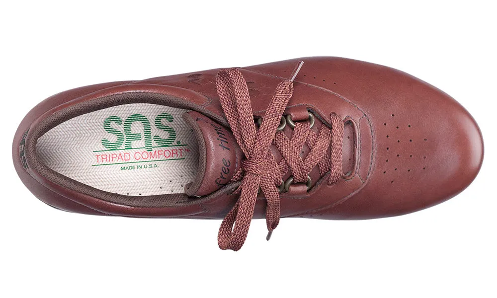 Women's Free Time Walking Shoe in Teak