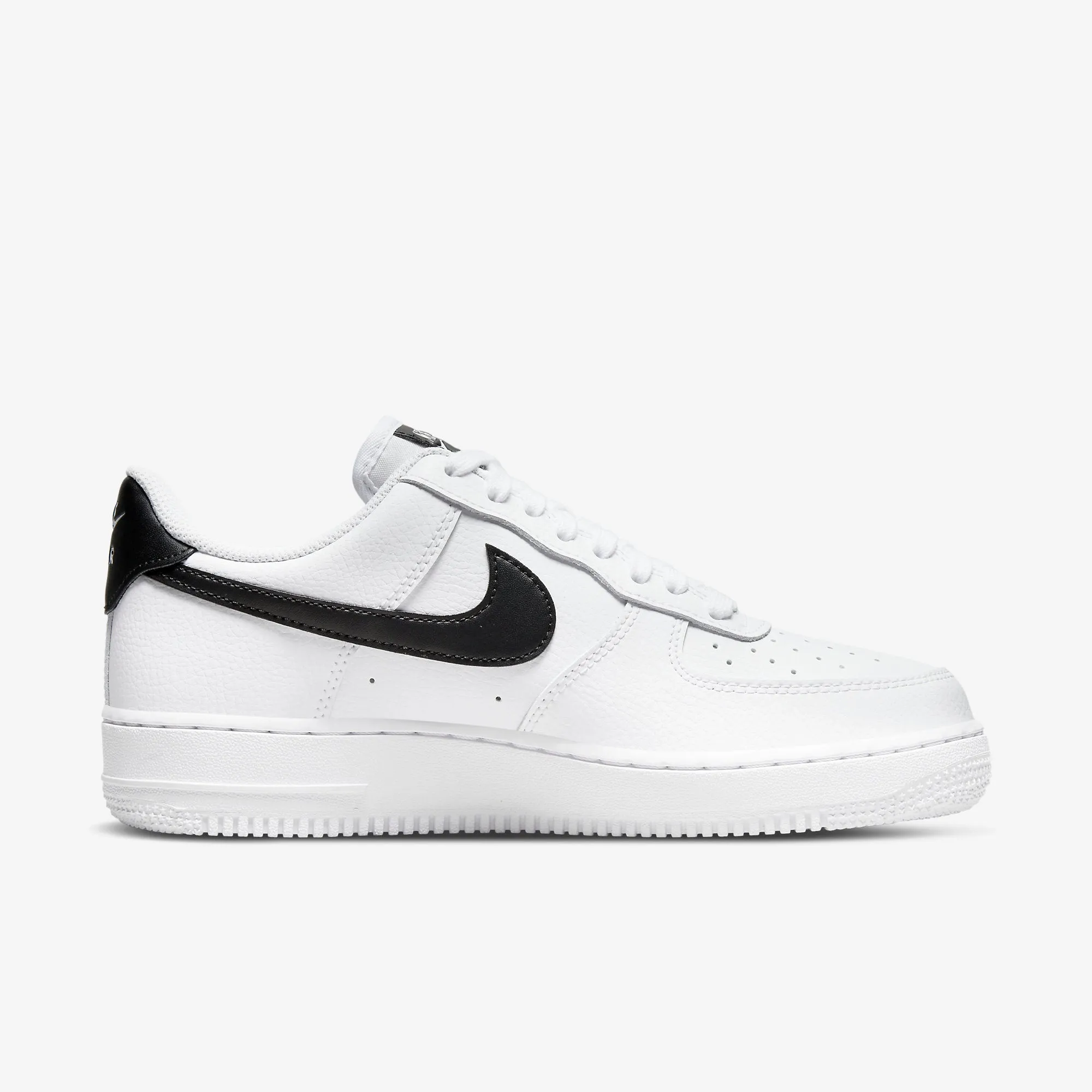 Women's Nike Air Force 1 '07 (White/Black)(DD8959-103)